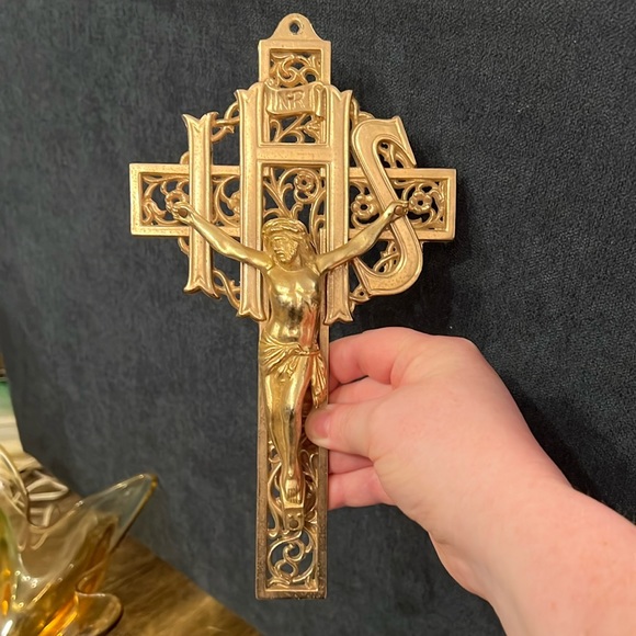 Vintage Other - 5.25x9.5” Vintage Inri gold brass metal Jesus on cross religious wall hanging